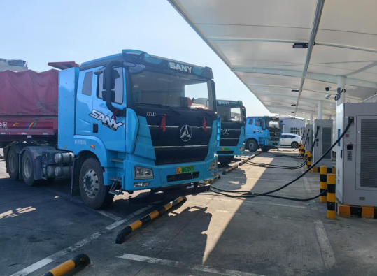 臨澧縣精準施策，推動貨運車輛降碳提效，引領道路貨物運輸綠色轉型